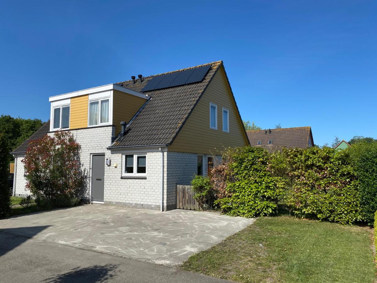 Oesterbaai 35 * Wemeldinge